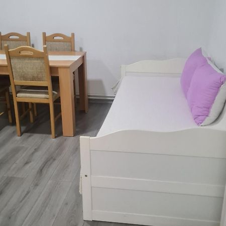 Apartman City Apartment Tuzla Exterior photo
