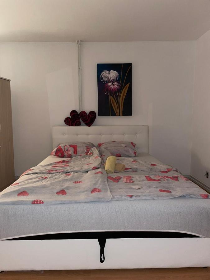 Apartman City Apartment Tuzla Exterior photo