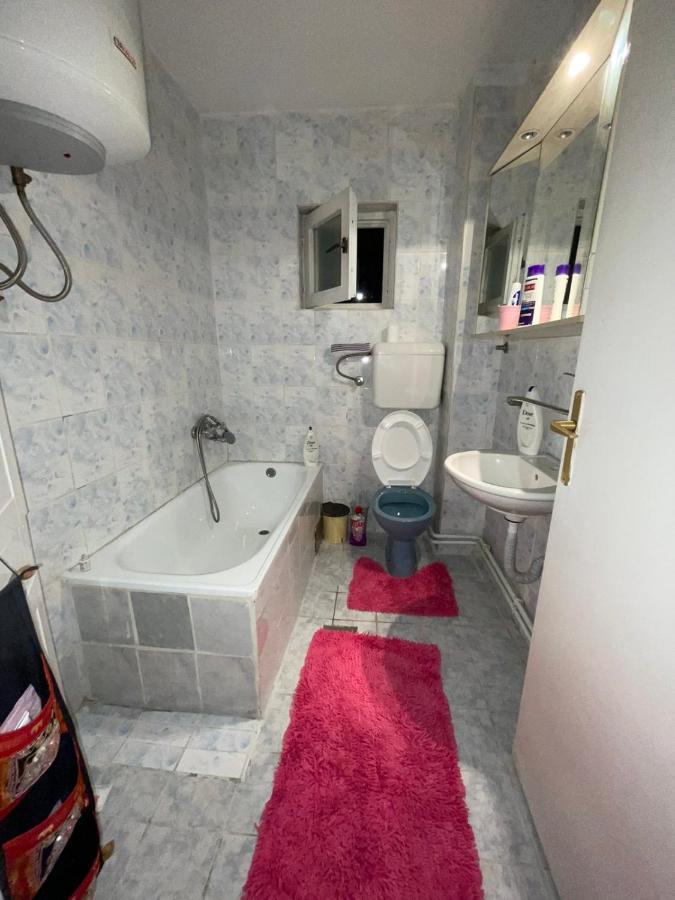 Apartman City Apartment Tuzla Exterior photo