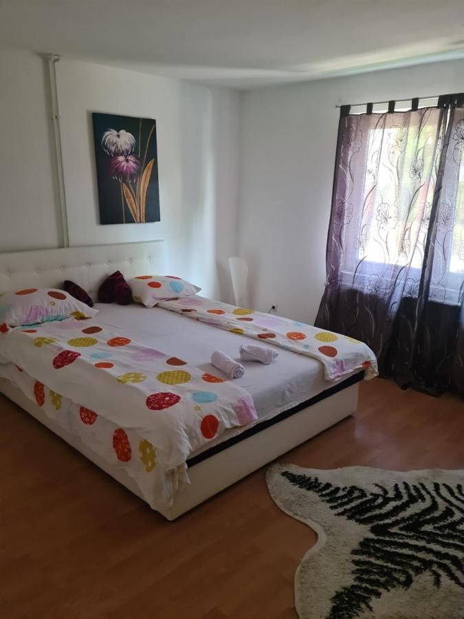 Apartman City Apartment Tuzla Exterior photo